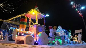 Настроение праздника: как украшают дома, дворы и даже целые улицы по всей стране.