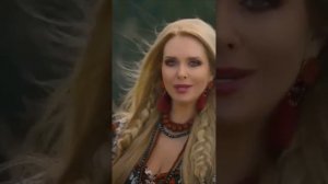 Оставил город шумный