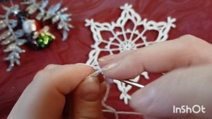 Снежинка крючком "Новогодняя"