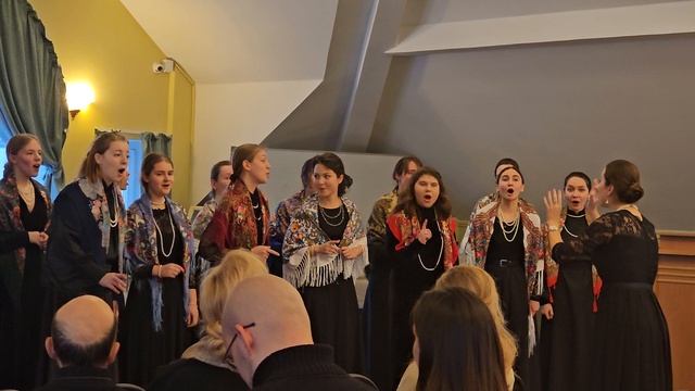 Чайковский. Девицы - красавицы.  Хор ПСТГУ. Дирижер Анна Ансимова.  Партия ф - но Виктор Зубов.