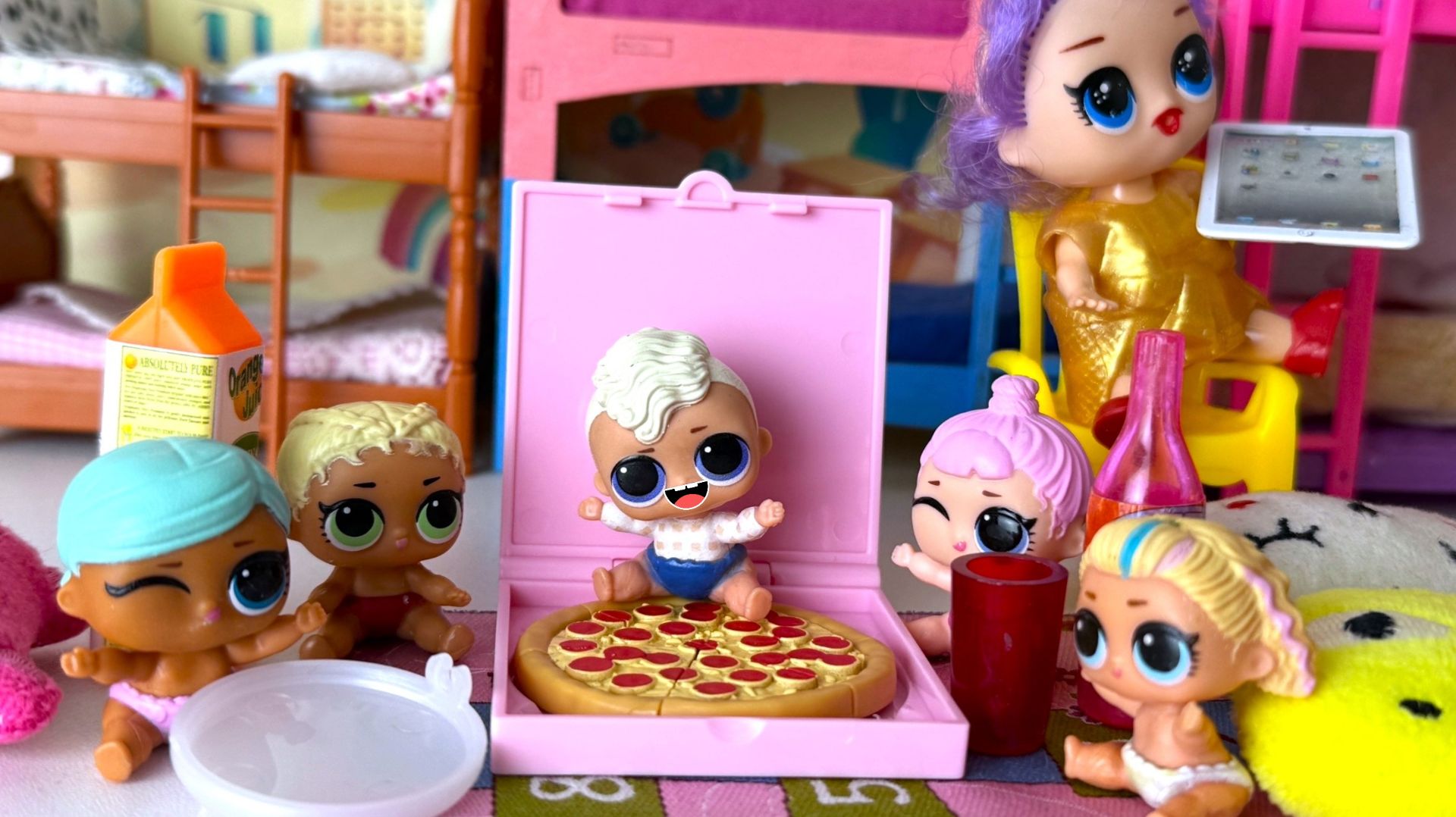 НЯНЯ ВСЕ МОЖНО В ДЕТСКОМ САДИКЕ ЛОЛ СЮРПРИЗ КУКЛЫ МУЛЬТИКИ ДАРИНЕЛКА смотреть онлайн