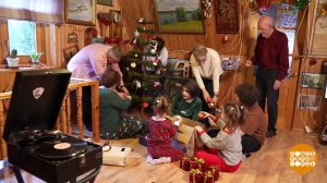 Четыре поколения у новогодней елки. Фрагмент выпуска от 29.12.2025