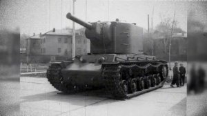 Непобедимый советский танк КВ-2_ , уничтожавший любую цель одним выстрелом!