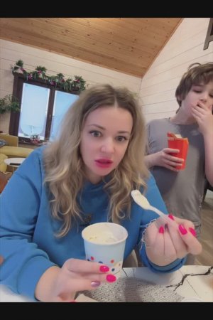 Мукбанг ВКУСНА Точка 🍗🍖🍖 Белорусский бургер 🍔🤩