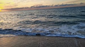 Закат на Чёрном море в Севастополе.