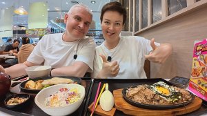 Мукбанг кафе с РОБОТАМИ! ЗАЖРАЛИСЬ в Таиланде, кусок НЕ ЛЕЗЕТ) У ПОХУДЕВШЕГО мужа всегда ВКУСНЕЕ)