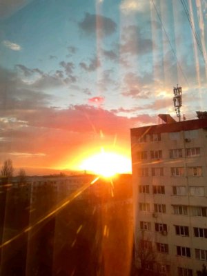 общаемся пишите что-то в чат буду отвечать и разговаривать с вами