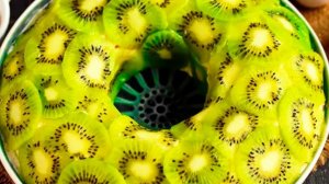 Киви в салате? Очень вкусно!