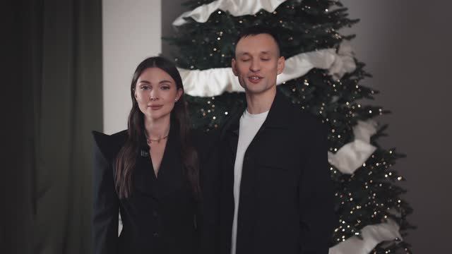 Поздравление с НГ 2026 смотреть онлайн