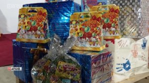 Как выбрать сладкий новогодний подарок для детей?