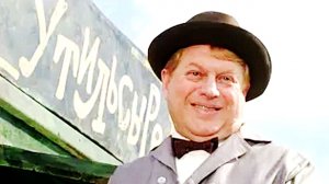 Комедия "Двенадцать стульев" (3)