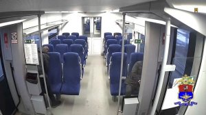 Транспортная полиция раскрыла серию краж гаджетов у спящих пассажиров столичных электричек