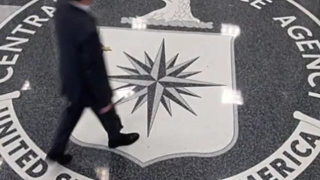 .... Чем отличается ЦРУ от ФСБ..... смотреть онлайн