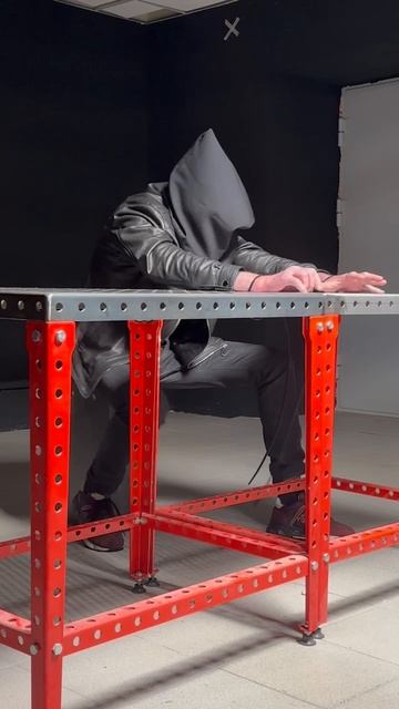 Влад Чижов поздравляет всех с наступающим 2026 годом смотреть онлайн