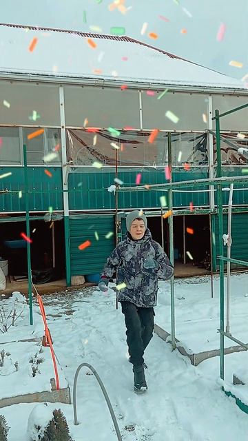 #этонановыйгод #зиманапаузе #мойдень #праздничныйобраз #новогоднийгород смотреть онлайн