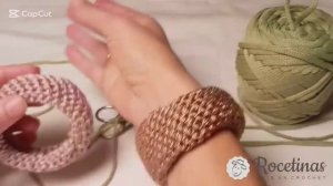 Браслет вязаный крючком из остатков полиэфирного шнура