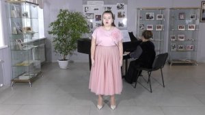 Кузьмина София. Р.н.п. в обр. С. Полонского "Как в лесу лесочке"