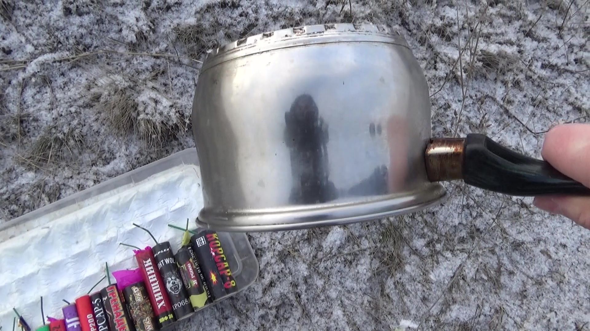 Мощный Топ Петард под Кастрюлей! смотреть онлайн