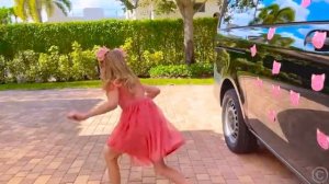 Настя и папа устроили челлендж Холодное против Горячего