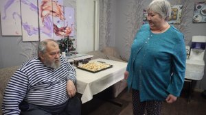 ПОДАРОК ОТ ДЕДА МОРОЗА НА НОВЫЙ ГОД 2026 ПЕНСИОНЕРКЕ МУЖ РЕВНУЕТ подвал ильича