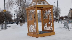 Новогодняя красота и ёлочки очень красивые! #новыйгод #прогулка