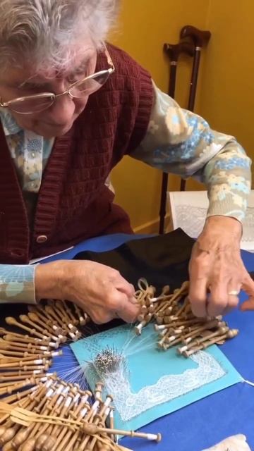 Кружева смотреть онлайн