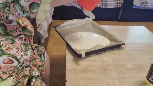 фкусная минутка-рулет. переложила муку. он лопнул смотреть онлайн