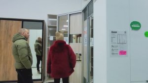 Поехали выбирать шкаф в комнату, офигели от цен😵💫