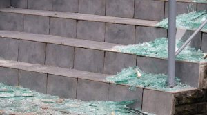 Жилые дома повреждены в Пролетарском районе Донецка в результате атаки БПЛА