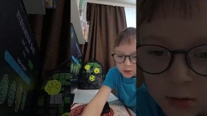 Проходим демон но изи демон (это прямой эфир а не ролик)