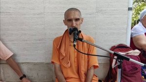 Дан Гарх "Не променять Радху на богатство" - Е.М. Сарвагья прабху 10.10.2025