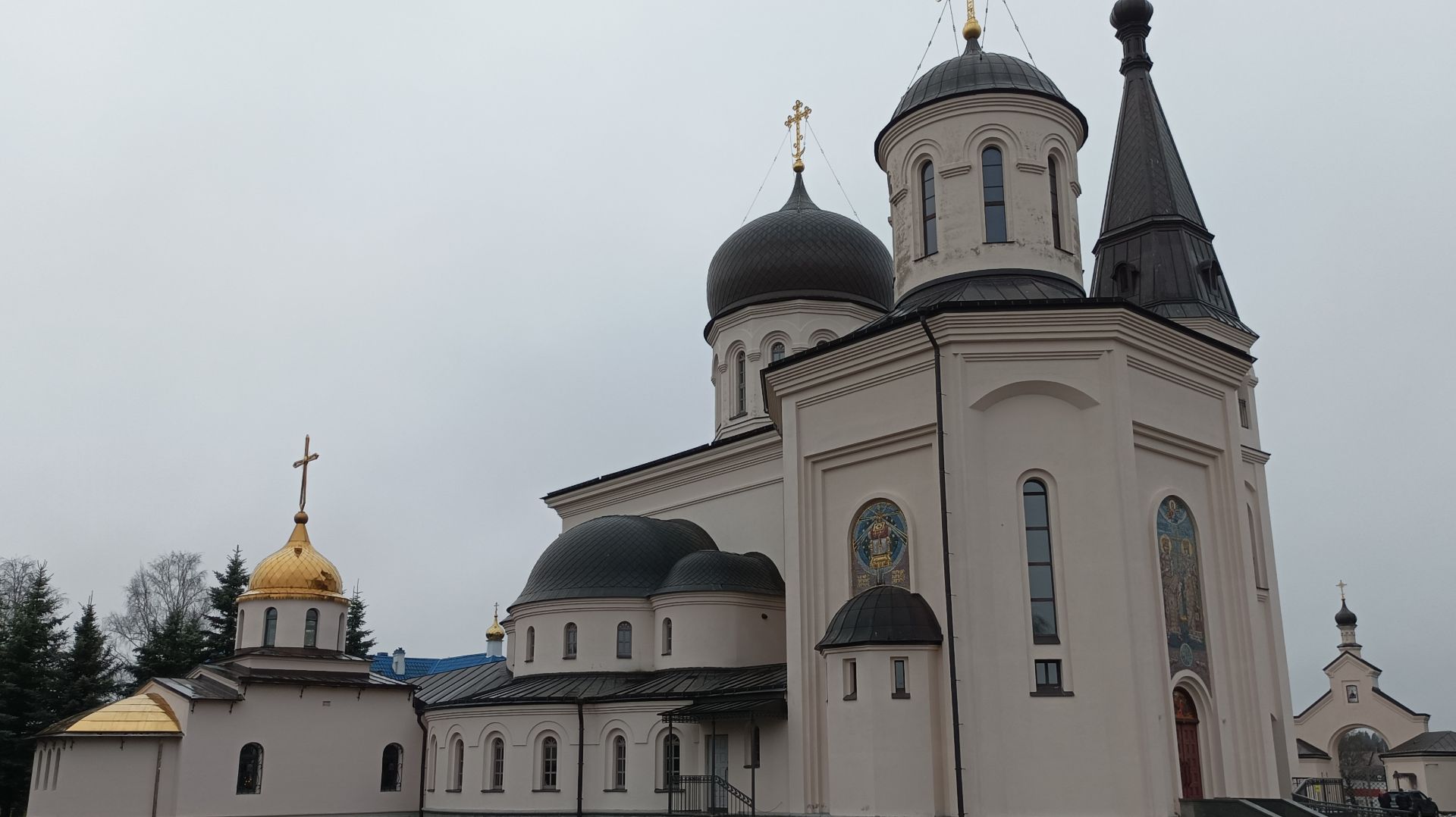 Константино-Еленинский монастырь