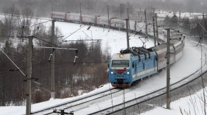 Сдвоенные и обычные поезда. Перегон Сосновка - Кизнер Горьковской железной дороги
