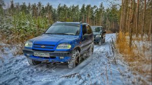 М/Т или ЗИМНЯЯ РЕЗИНА ПО СНЕГУ? ЗАБРОШЕННЫЕ КАМЕНОЛОМНИ И ПЕЩЕРА В ЛЕСУ.