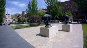 Армения. Танцы на улице Еревана.