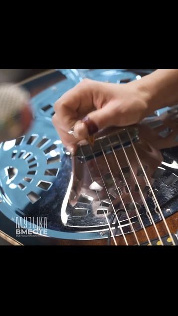 «Песенка о хорошем настроении» в проекте #МУЗЫКАВМЕСТЕ! Пойте вместе с нами! смотреть онлайн