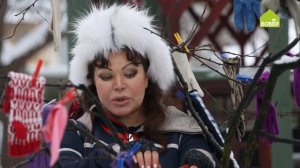 Как украсить деревья в саду зимой. Классная идея как украсить ненужными вещами деревья