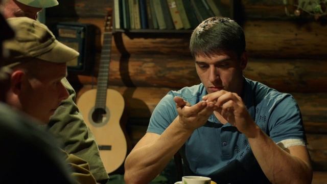 Геолог увидел, что старатели хотят продать кусок глины покрытый золотом смотреть онлайн