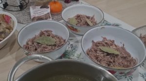 Готовлю холодец к новогоднему столу!🍽