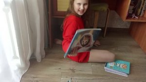 убираюсь стол для школы