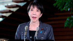 Премьер Японии Такаити переехала жить в замок с привидениями