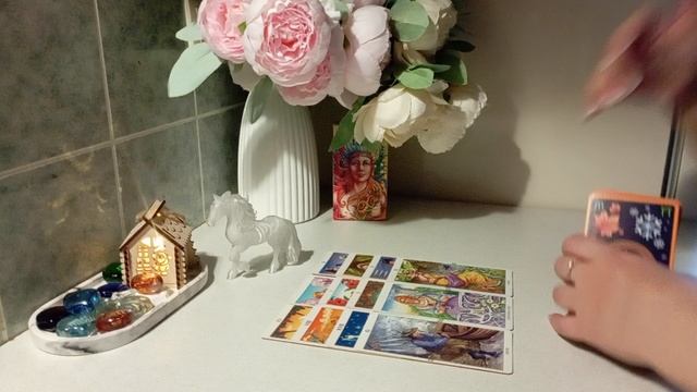 Таро / ЧУВСТВА МЫСЛИ ДЕЙСТВИЯ загаданного мужчины ⁉️‼️ #таро #гадания смотреть онлайн