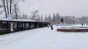 Белгород прогулялся, показал вам такую новогоднюю красоту.