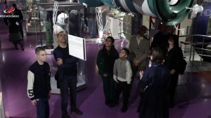 Глава "Роскосмоса" исполнил желания детей из Самары, Архангельска и ЛНР.