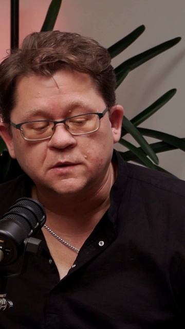 Почему мёртвые не страшны – а живые пугают сильнее 🩺 #Инфоурок #ПодкастИнфоурок #медицина смотреть онлайн