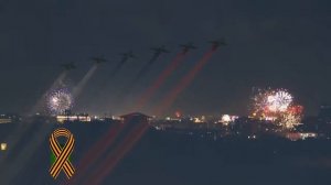 Салют 9 мая 2015 г - 70 лет Победы