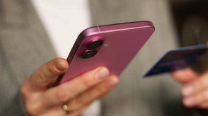 Россияне столкнулись с блокировками карт после переводов самому себе