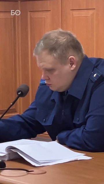 Экс-судья в Татарстане признал свою вину. Его обвиняют в причастности к похищению человека и взятке смотреть онлайн