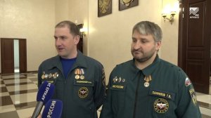 Глава КЧР Рашид Темрезов наградил лучших спасателей КЧР в честь их профессионального праздника