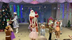 Новогодний праздник для детей 4-5 лет